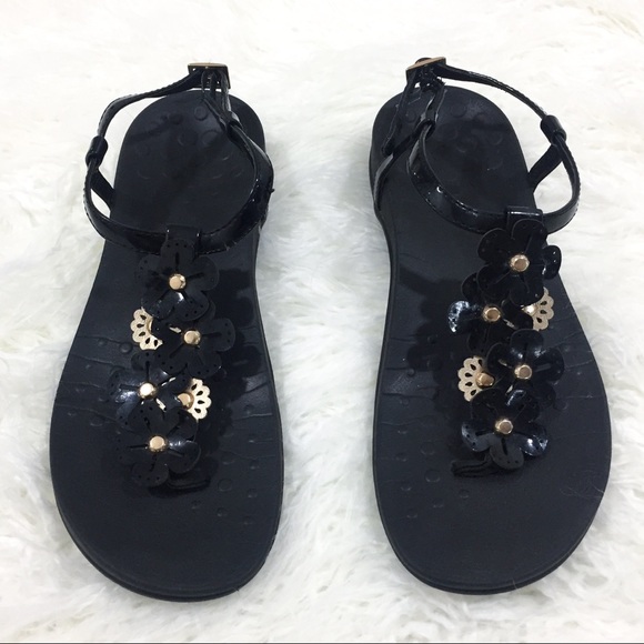 Vionic Shoes - Vionic Julie 2 T-Strap Flower Sandals 11